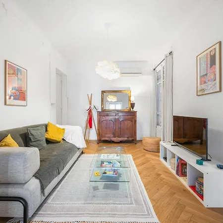 Charming & Comfortable - Near The Port / Parking Nizza